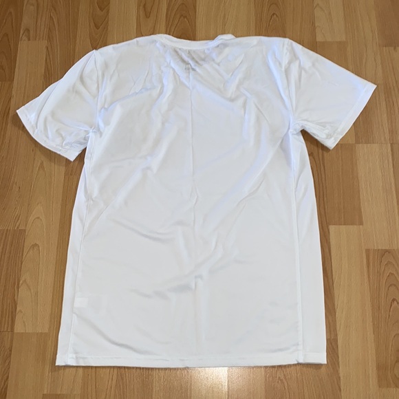 Nike Dri-Fit Tee - Picture 4 of 4